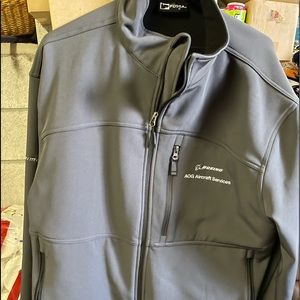 Mens XL and 2XL Boeing AOG gray soft shell jackets